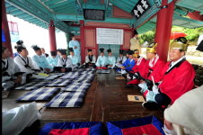 군위장군단오제, 1300여년전 통일로드 행렬 재현