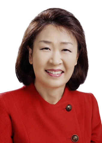 이영옥 포항시의원 전 사무장 징역8개월 집유2년 벌금200만원