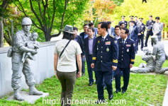 조용식 전북경찰청장, 지리산 충혼탑 참배