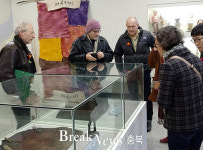 프랑스 루브르박물관 복원전문가, 괴산한지체험박물관 방문