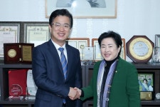 허태정 시장, 국회 방문 국비 확보 총력전