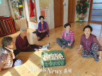 괴산 장연면 오리농가, 경로당에 물품 기탁