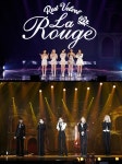 레드벨벳, ‘La Rouge’(라 루즈) 공연 화보집 출시..무대부터 대기실 모습까지