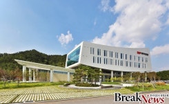 [포토뉴스] 2020 대전시건축상 금상에 월평도서관 선정