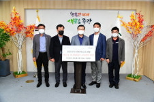 중랑구, 주식회사 랑진글로벌로부터 코로나19 극복 마스크 전달 받아