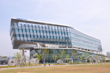 세종시민, 세종시 발전은 ‘행정수도’
