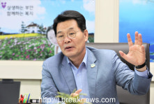 【직격 인터뷰】권익현 부안군수