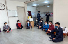 청주시의회 최충진 의장, 경로당 방문 애로사항 청취