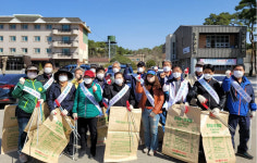영동군 양산면주민자치위, 새봄맞이 환경정화 활동 실시