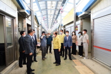 “무더운 여름 청도 풍각시장으로 오세요~”