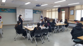 단양교육지원청, 책으로 세상과 소통하는 비경쟁 독서토론 축제 진행