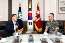 파주시장, 25사단장과 지역발전 현안 논의