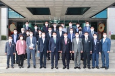 김영환 충북지사, 첫 시군방문 도정보고회 진행