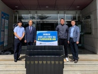 충주시 노인복지관, 제이엠산업 의료용 LED지팡이 기탁
