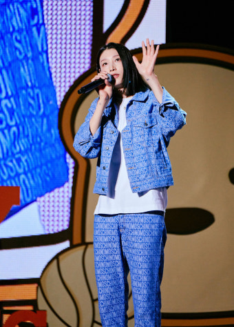 김연경 팬미팅, 2천명 열광.. 박경림 