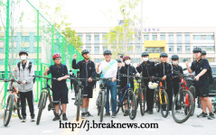 서거석 전북교육감 등굣길 교통안전 캠페인