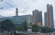 김명근 조합장  e편한세상 덕정역 더스카이 입주자 점검 조합원에 감사하다