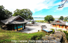 김제 망해사(望海寺) 대웅전 전소