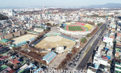 전주종합경기장 건물 내부 석면 철거