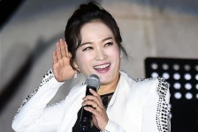 김정연, 무안 9경(9景) 단독 토크 콘서트..찰진 입담 무안 황토 갯벌 축제장서 빛나