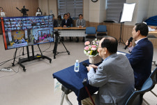 대구 남구, 어버이날 ‘스마트 경로당’서 온라인 인사… “디지털로 효(孝)를 잇다”