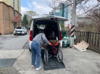 충주시노인복지관, 노인 복지 사각지대 해소 ‘긴급돌봄 효 채움’ 서비스 운영