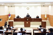 유성구의회, 소통과 협력 강조하며 임시회 개회