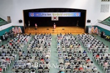 ‘황혼의 헌신’에 감사 창원특례시, 두 곳서 노인의 날 기념행사 성료