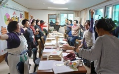 ‘늦가을에 예술을 입다’…안양 경로당 예술교육 성료