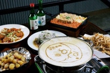 프랜차이즈 실내포장마차 달뜬포차, 가맹사업 박차