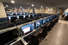 PC방창업, 신규 인테리어로 상권 별 운영전략 수립