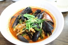 강릉 경포대 맛집 김우정초당짬뽕순두부, 얼큰한 이색 메뉴 짬뽕순두부 제공