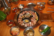 제주도 흑돼지 맛집, 연예인들도 인정한 핫플레이스 곱들락