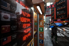 1000만원 이상 환전 186건?…FIU, 환전업자 3곳 과태료