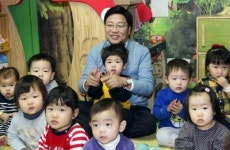 권선택 민주당 대전시장 예비후보 어린이집 교사 일일 체험