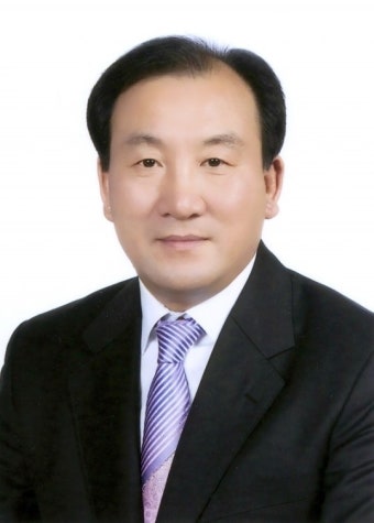 제7대 예산군의회 의장에 김영호 의원, 부의장에 강제석 의원 선출