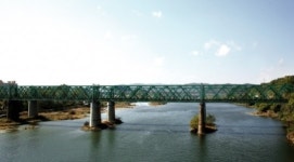 우리고장 6.25전쟁 국가수호 시설을 찾아서 -신탄진철교(7)