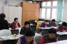 서천도서관, 2015년 은빛문해교실 시작