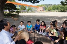 공주 의당초, 공주의 문화유산 공주아리랑 전수받아