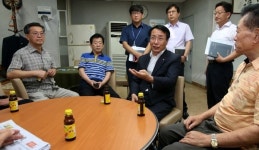 한현택 동구청장, 무더위쉼터 현장 방문