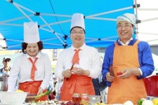 중앙로 차 없는 거리 성황 25만 구름인파 운집,걷고 보고 즐겼다
