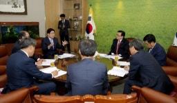 한상기 태안군수, 이동필 장관에게 현안사항 건의