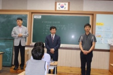 남포중 총동문회, 후배사랑 교복 전달식 가져