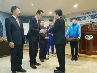 노희준 천안시 의원, 천안제일고등학교 총동문회로부터 공로패를 받아