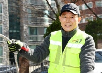 청소하는 박용갑 중구청장의 청소철학과 그의 인생 철학 재조명