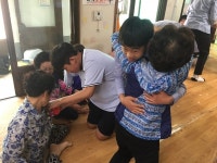 강경중, 어른신 행복하게 사세요