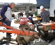 태안군, 찾아가는 농기계 순회수리 인기
