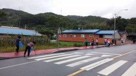 청양군 정산면 노인대학, 환경정화 활동에 구슬땀