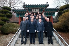 충남도교육청, 홍성 충령사 참배 후 새해업무 시작