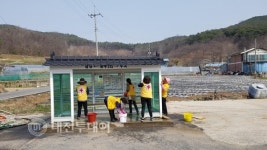 남양면 적십자봉사회, 버스승강장 청소 봉사
